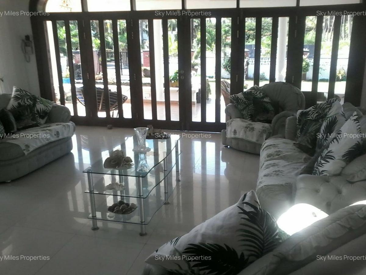 4 Bed Villa with En Suite at Greenwood Nyali - 6