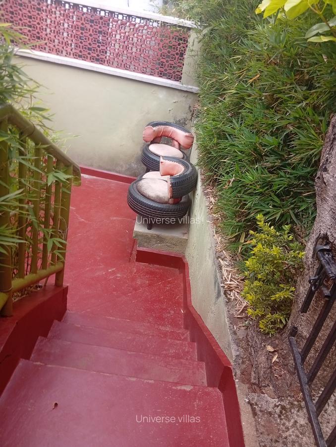 3 Bed House with Walk In Closet at Karen - 1