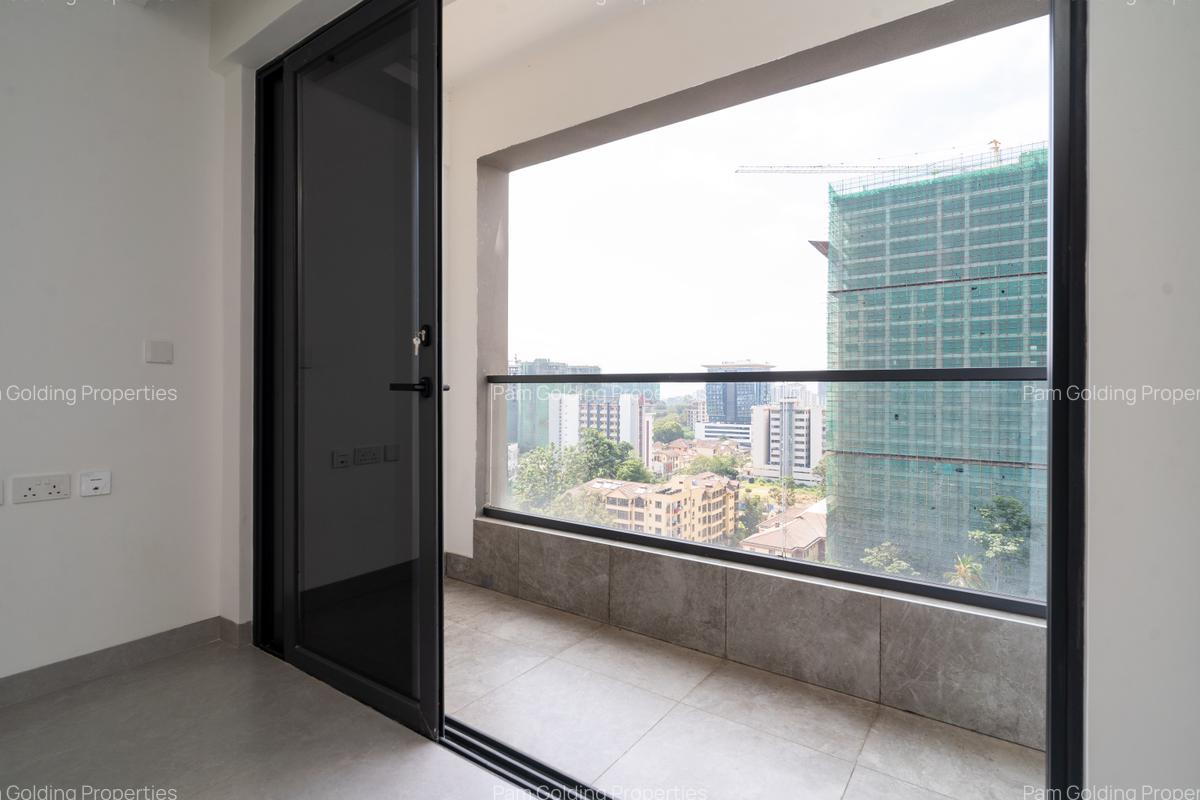 2 Bed Apartment with En Suite at Mwanzi Road - 14