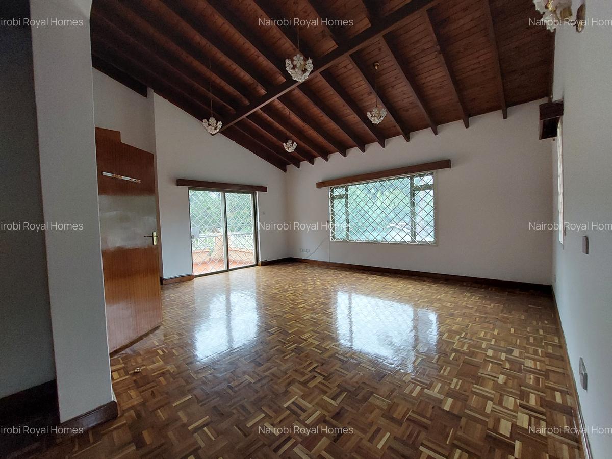 4 Bed Townhouse with En Suite at Lavington Villas - 10