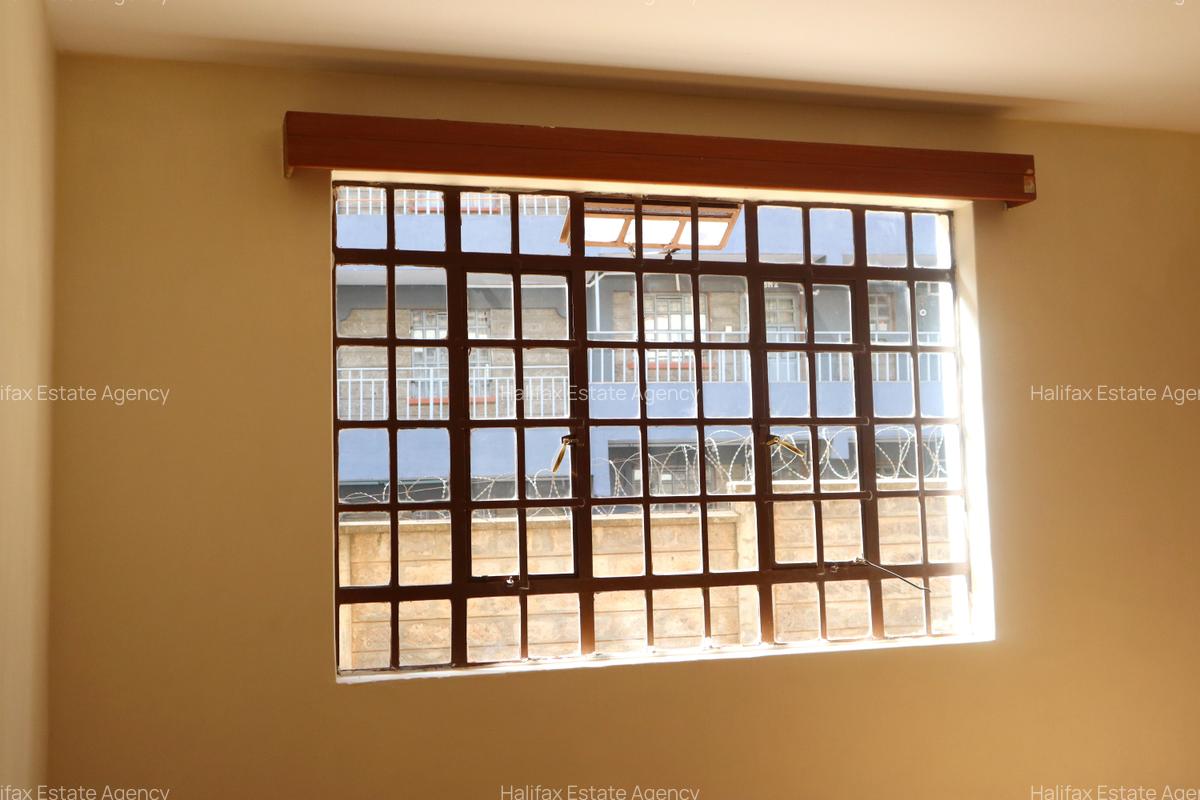 2 Bed Apartment with En Suite in Kikuyu Town - 11