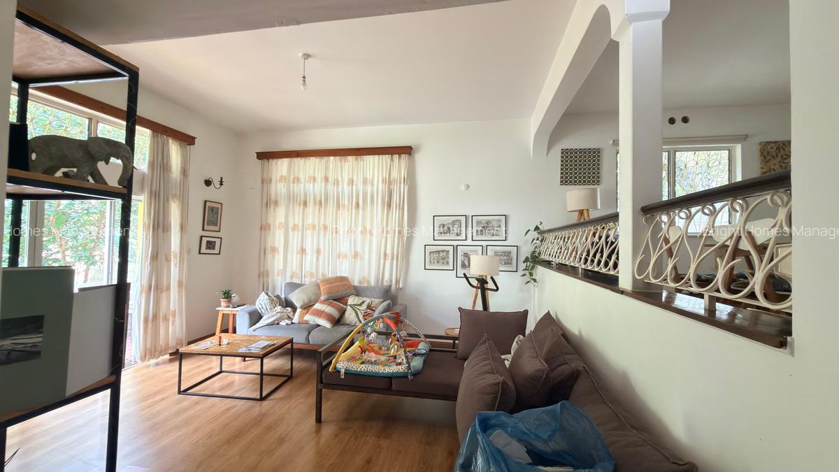 4 Bed Townhouse with En Suite in Rhapta Road - 3