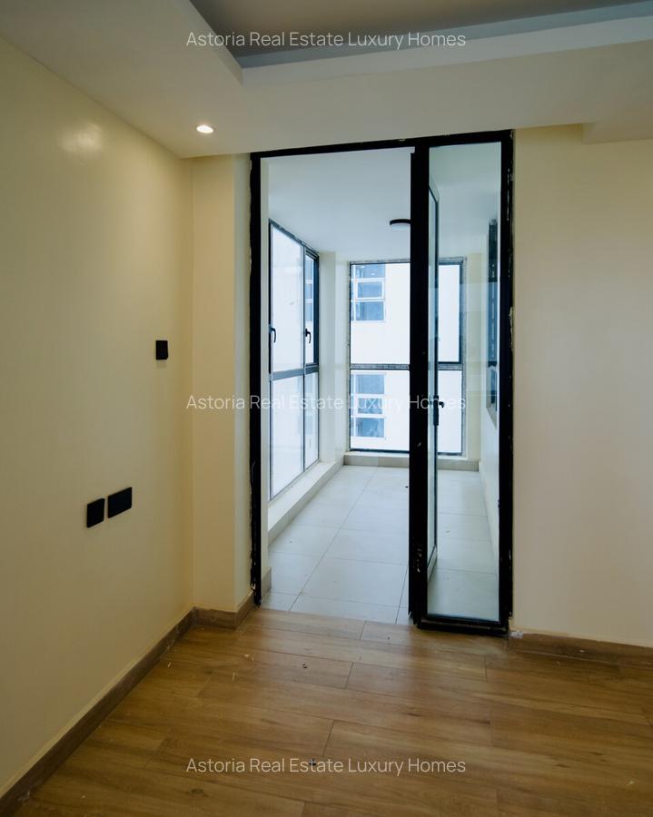 4 Bed Apartment with En Suite at 2026-429 - 17