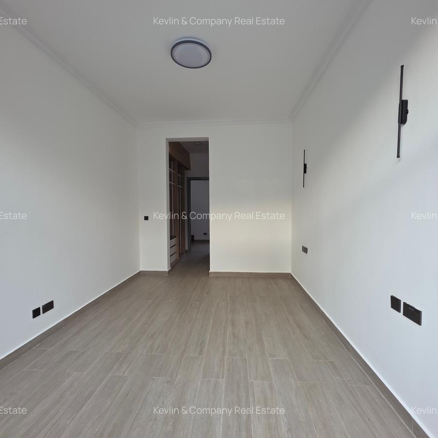 5 Bed Townhouse with En Suite in Lavington - 13