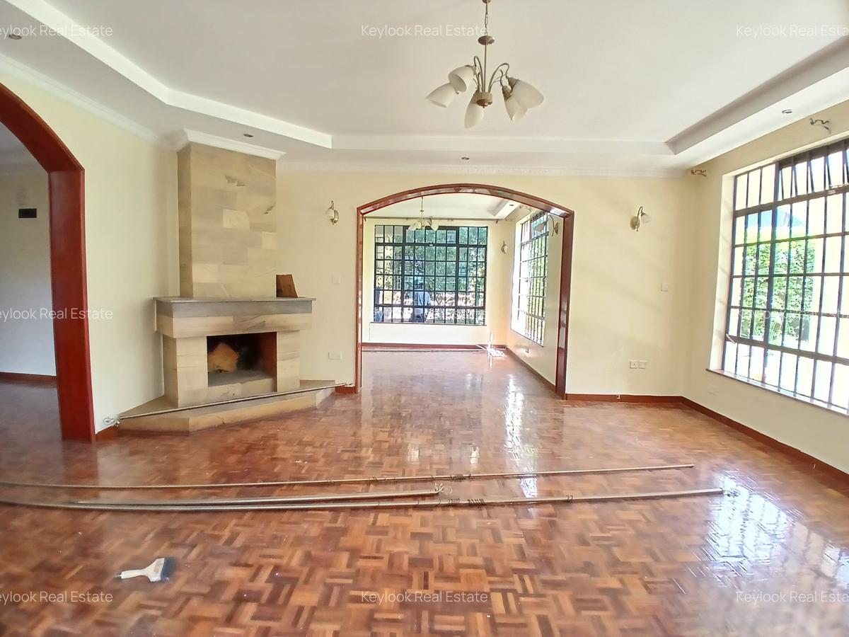 4 Bed Townhouse with En Suite in Lavington - 5