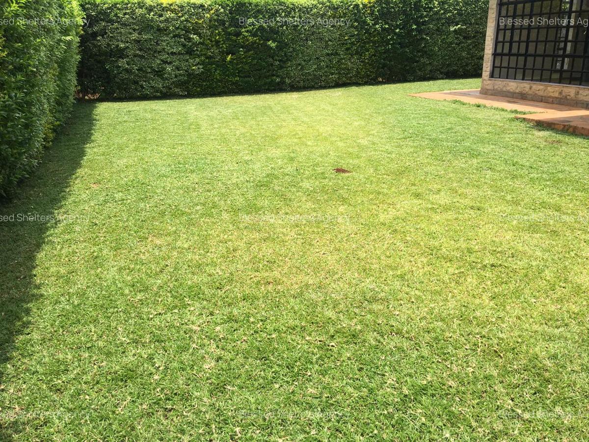 4 Bed Villa with En Suite in Kiambu Road - 8