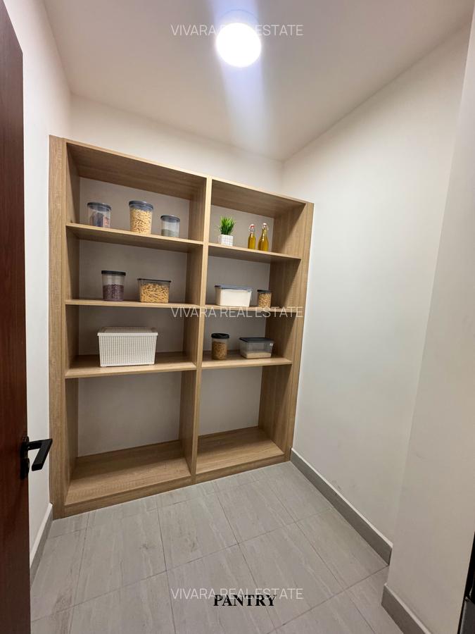 3 Bed Apartment with En Suite in Westlands Area - 15