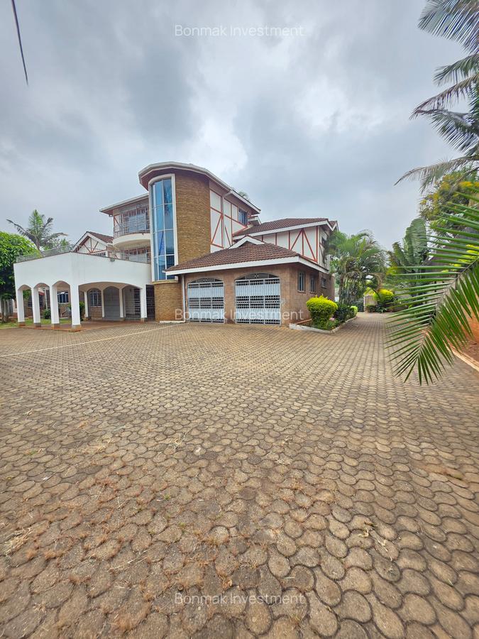 5 Bed House with En Suite at Old Runda. - 4