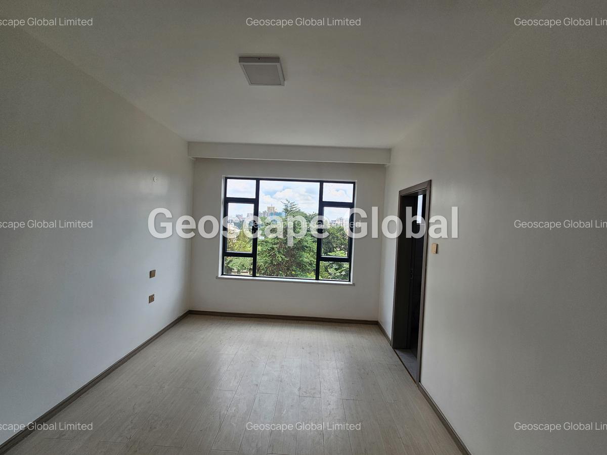 4 Bed Apartment with En Suite in Lavington - 11