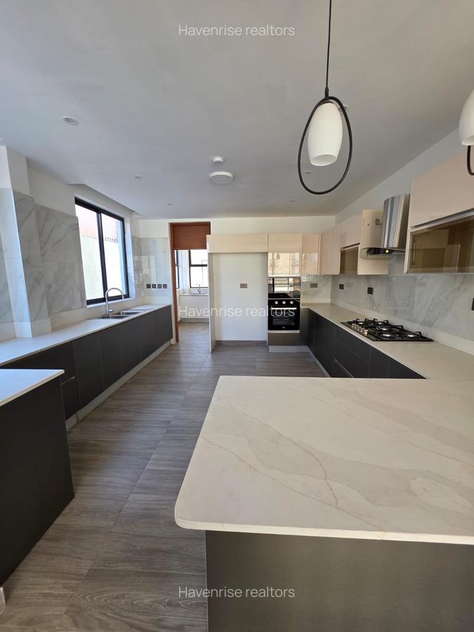 5 Bed Townhouse at Lavington - 2