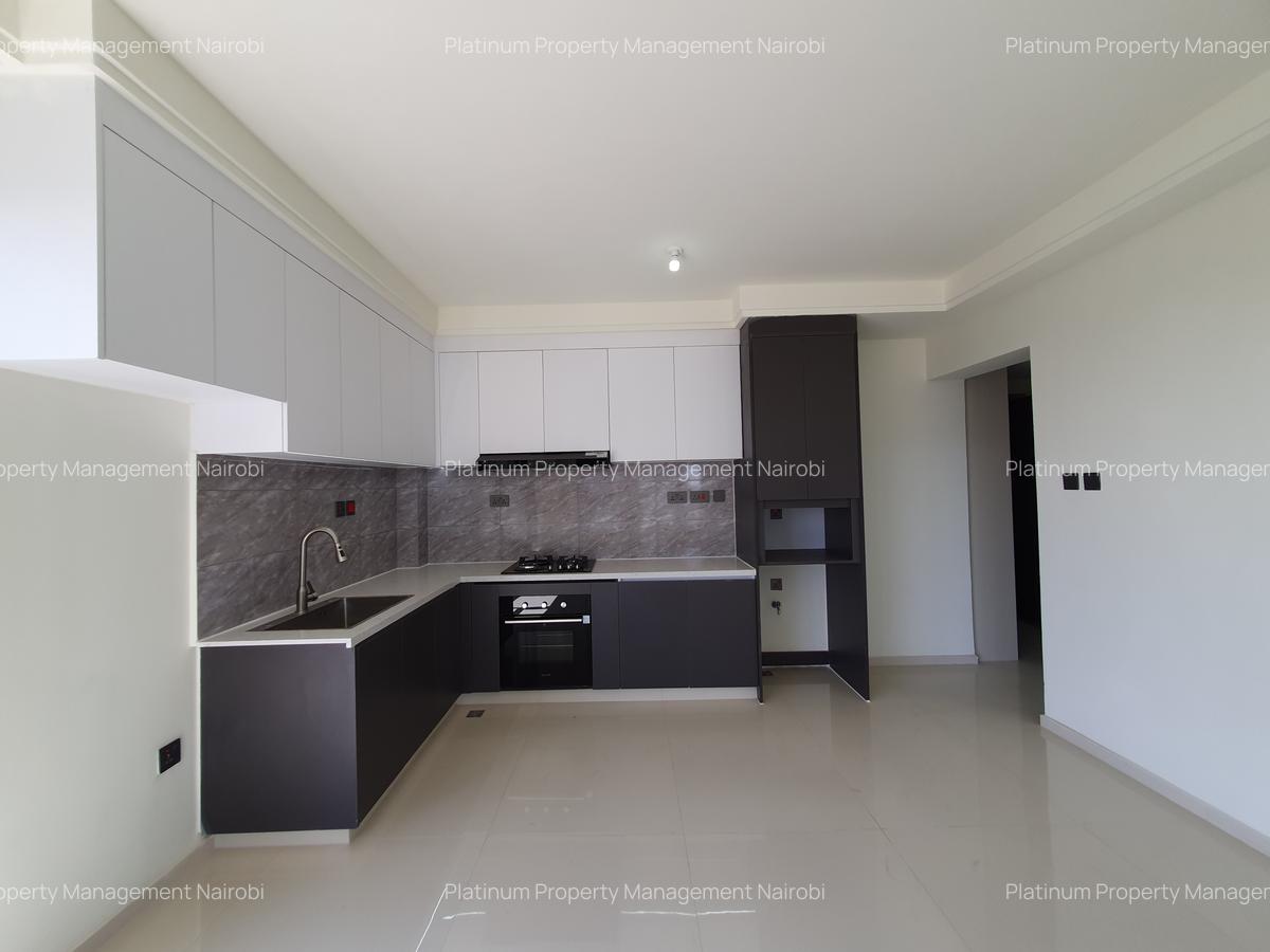 2 Bed Apartment with En Suite at Westlands Rd - 4