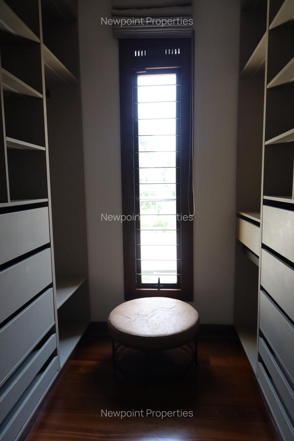 4 Bed House with En Suite in Runda - 6