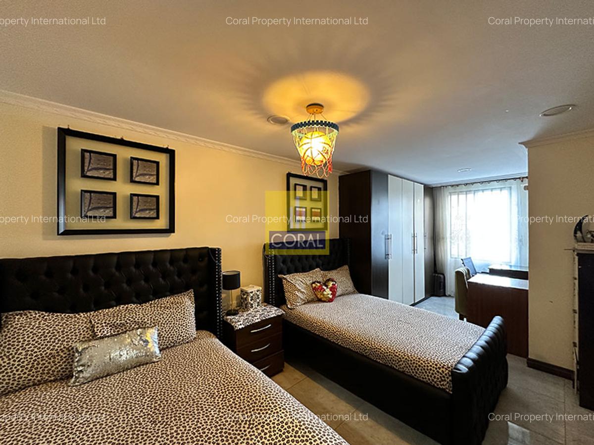 4 Bed Apartment in Kilimani - 14