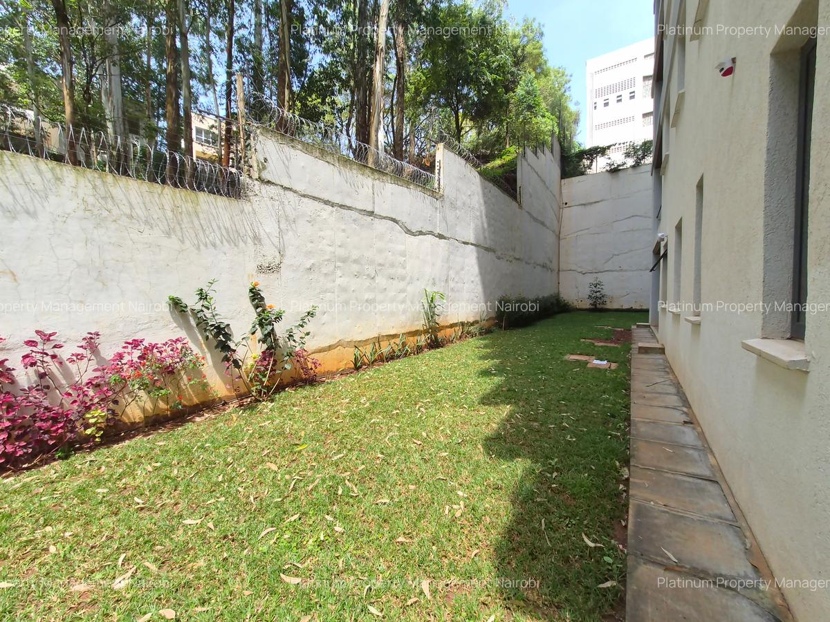 4 Bed Apartment with En Suite at Spring Valley - 5