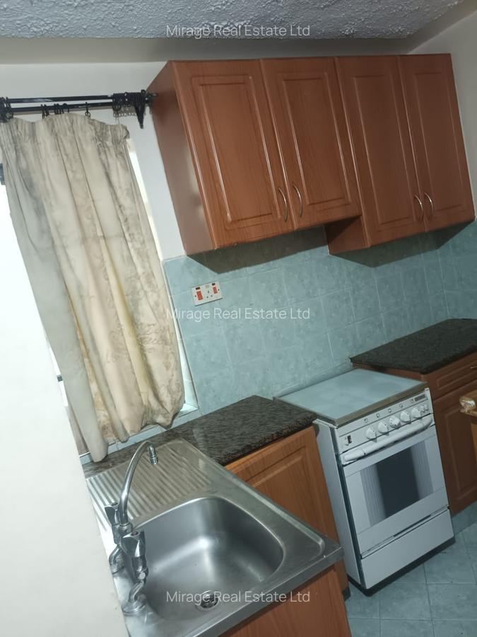 Studio Apartment with Parking in Lavington - 6