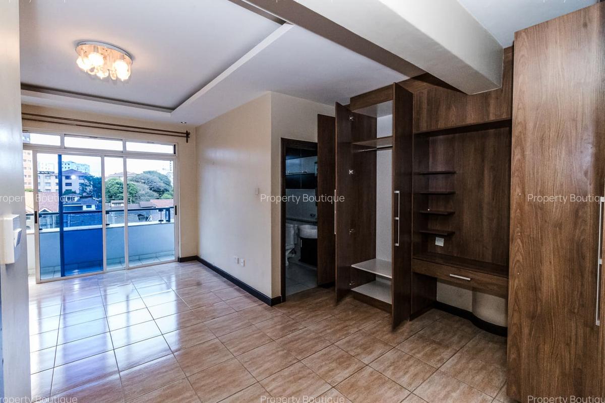 2 Bed Apartment with En Suite at Siaya Road - 6