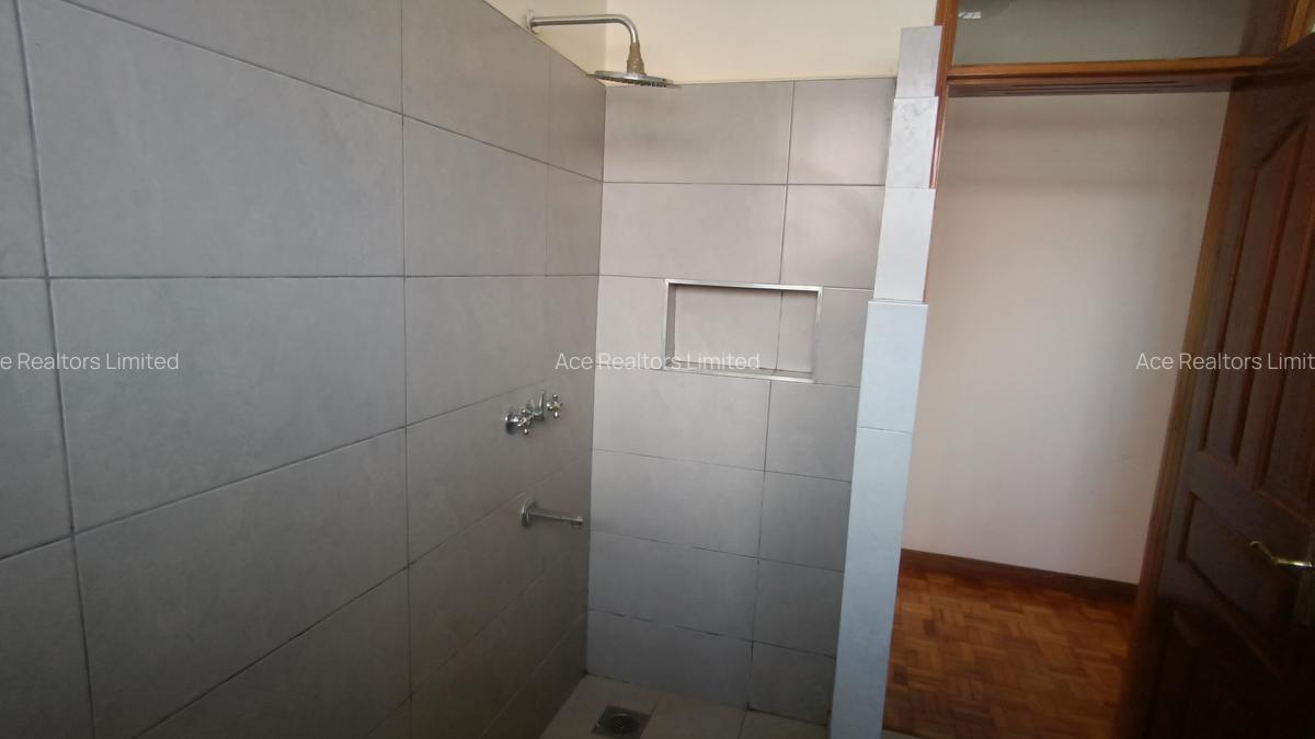 3 Bed Apartment with En Suite at Raphta Road - 11