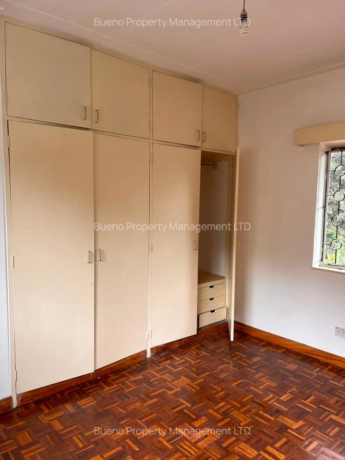 4 Bed Townhouse with Garden in Lavington - 6
