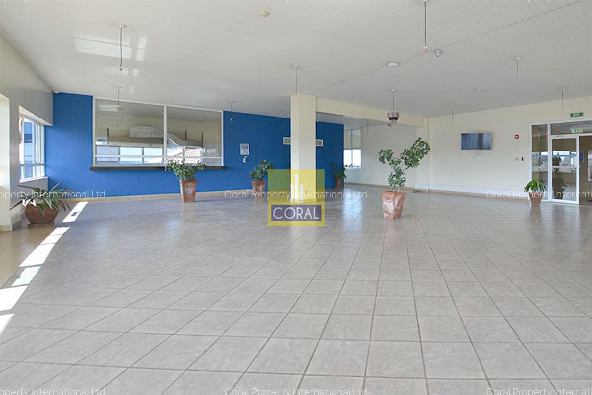 Office with Backup Generator in Parklands - 17