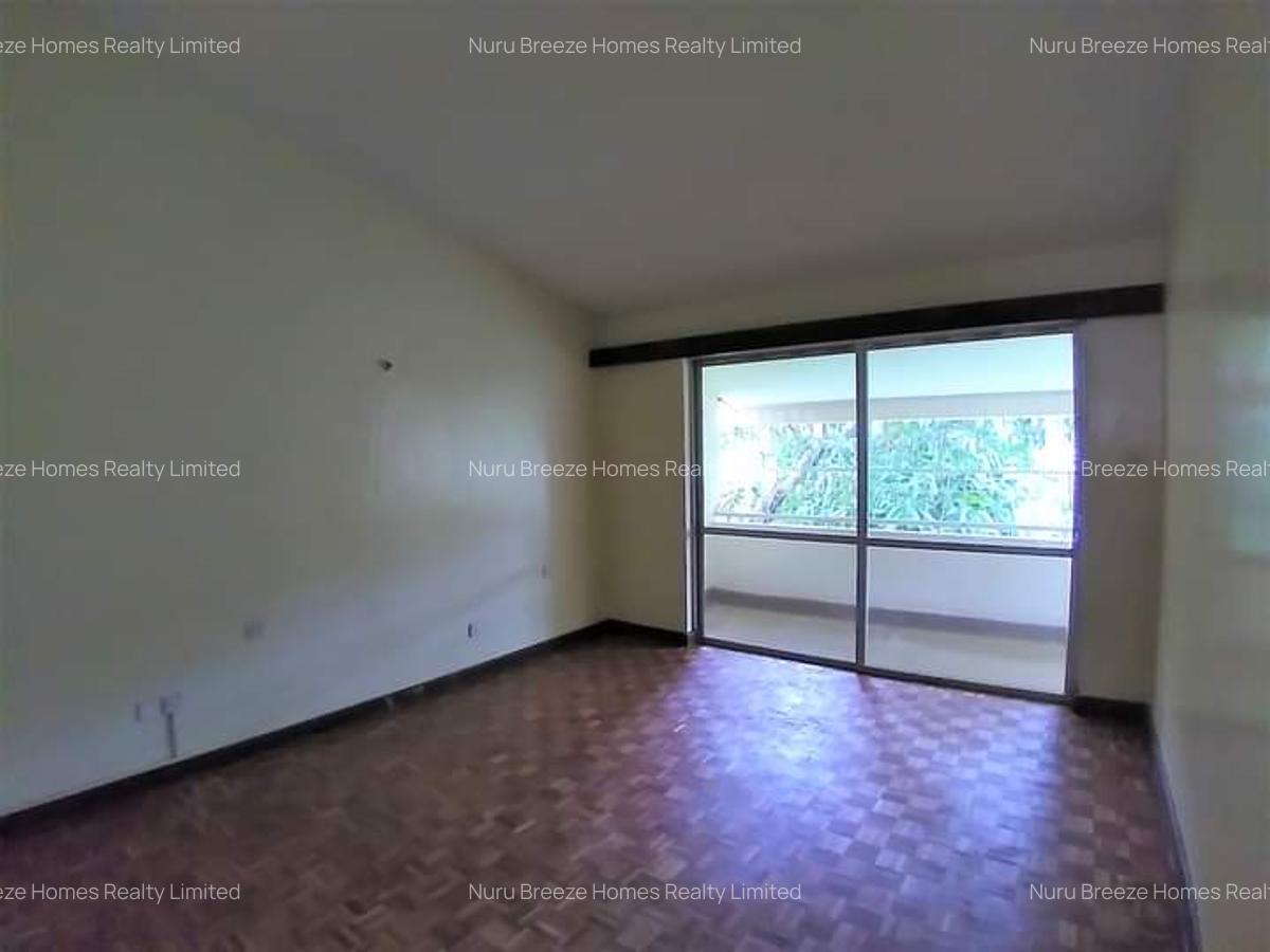 4 Bed Townhouse with En Suite in Westlands Area - 9
