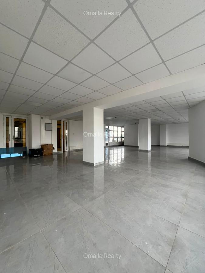 1,800 ft² Office with Service Charge Included in Westlands Area - 6