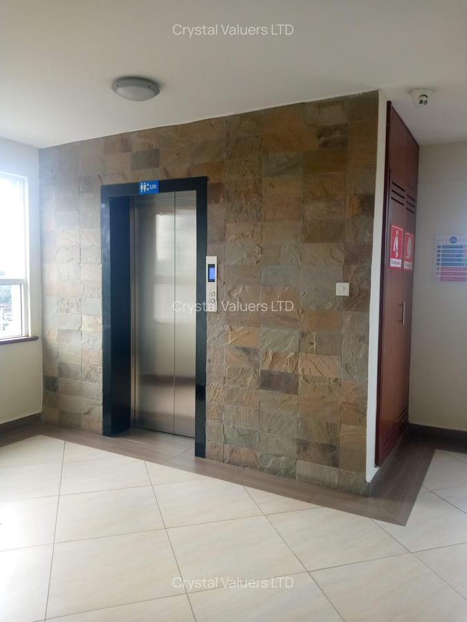633 ft² Office with Service Charge Included at Kcdf House - 5