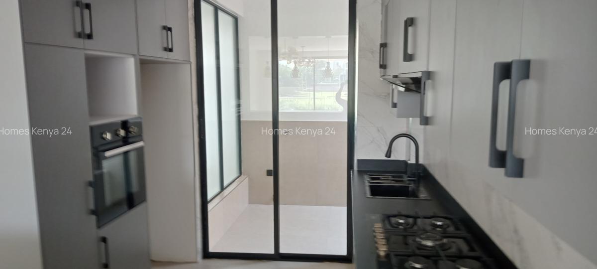 2 Bed Apartment in Runda - 5