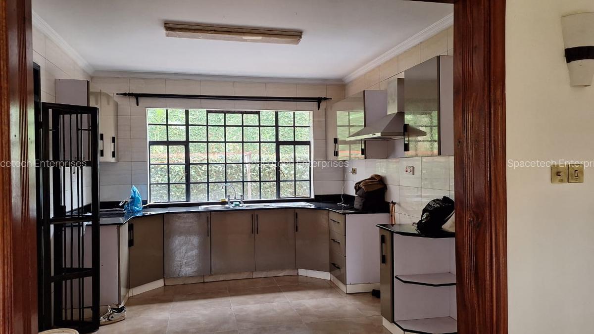 4 Bed Townhouse with En Suite in Kiambu Road - 6
