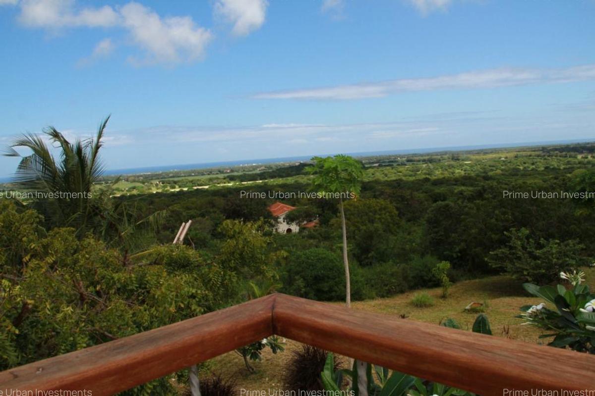 5 Bed Villa with En Suite at Vipingo Ridge Estate - 7