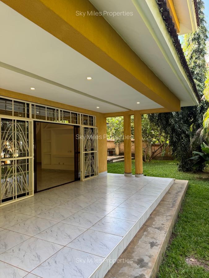 4 Bed Villa with En Suite at Vipingo - 12