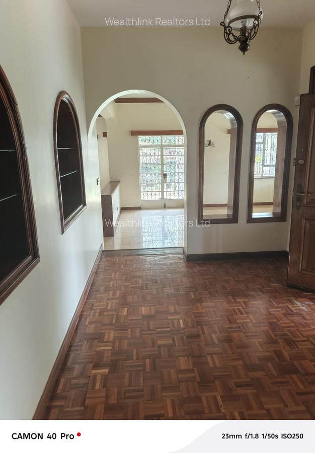 4 Bed House with En Suite at Gigiri - 7