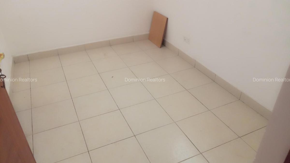 4 Bed Apartment with En Suite at Vihiga Road - 15