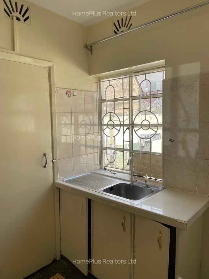 2 Bed Apartment with Parking at Chambers Road - 6