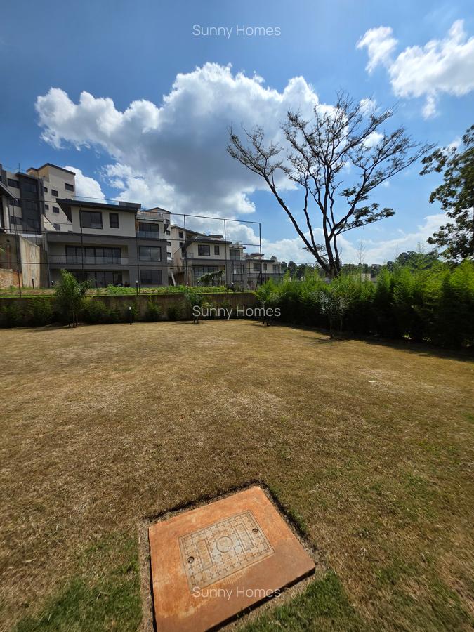 4 Bed Townhouse with En Suite at Loresho - 2