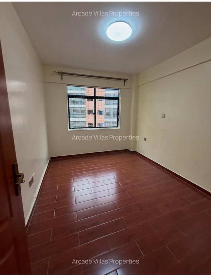 3 Bed Apartment with Gym in Kileleshwa - 12