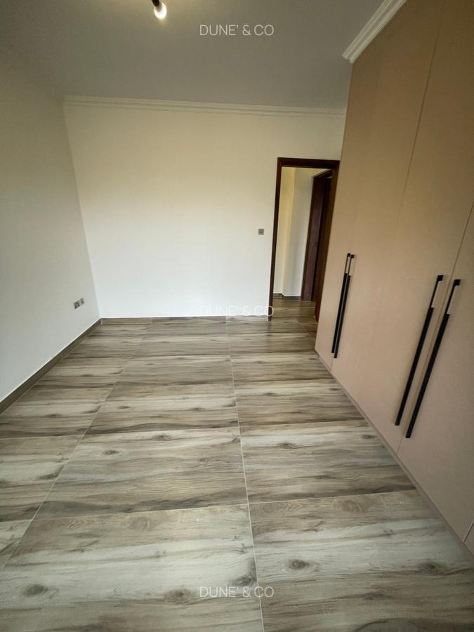 2 Bed Apartment with En Suite in Westlands Area - 12