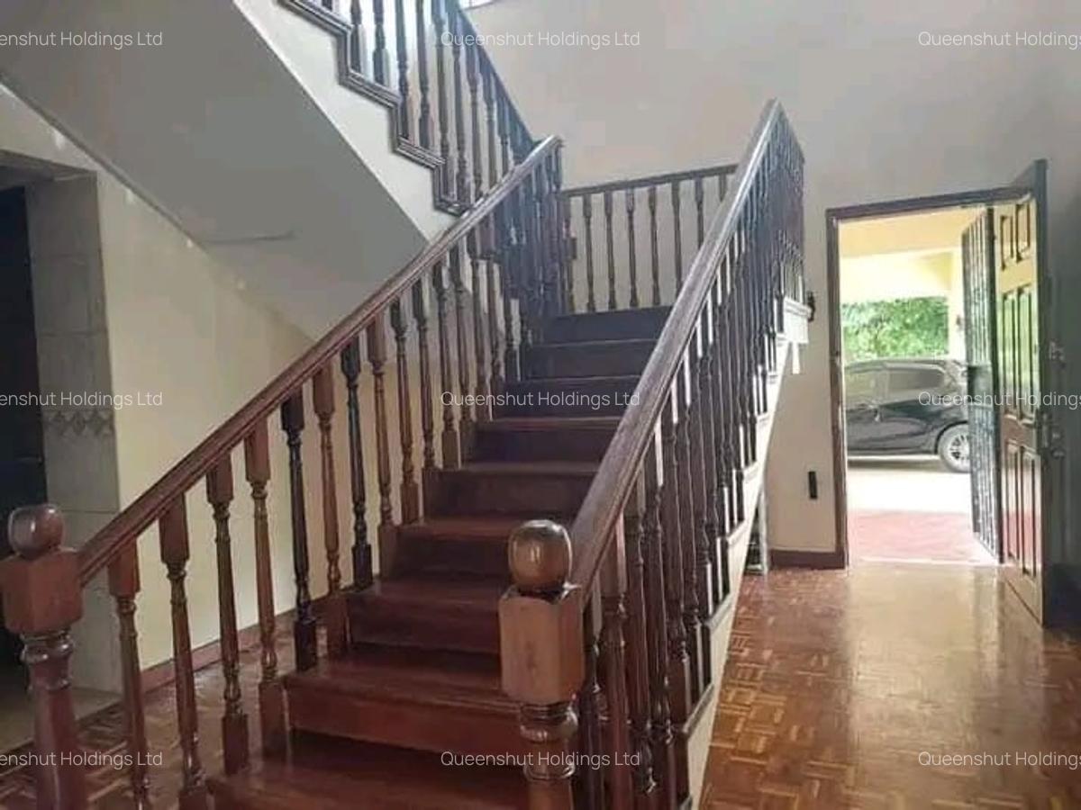 4 Bed House with En Suite in Karen - 6