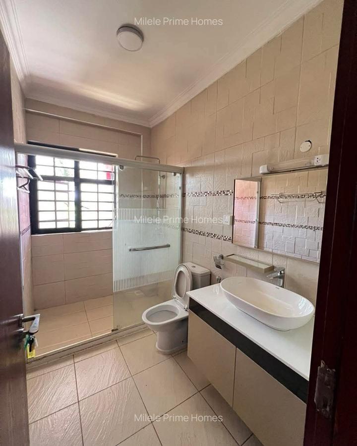4 Bed Villa with En Suite at Runda - 7