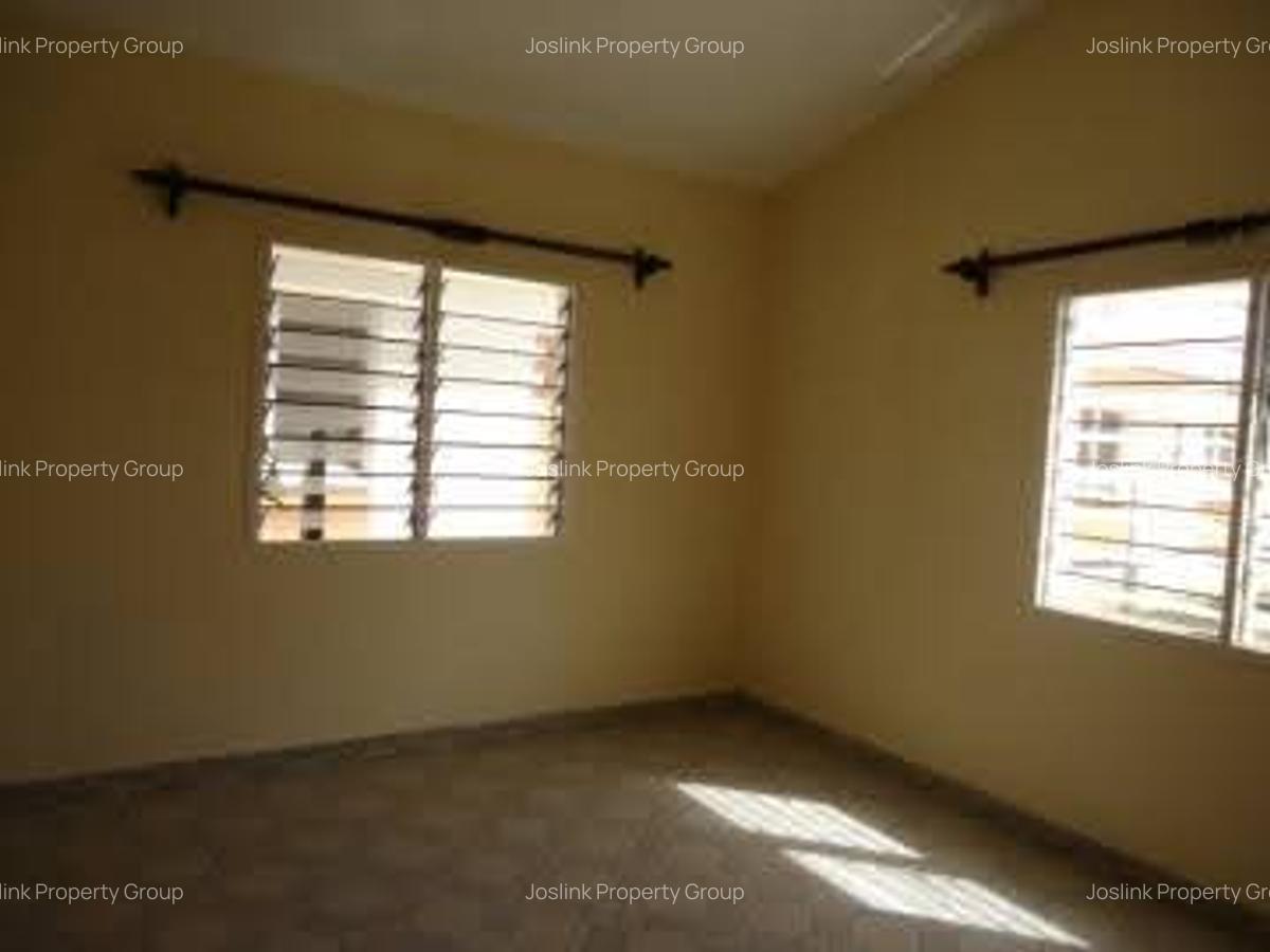 3 Bed Townhouse with Garden at Mt Kenya - 6