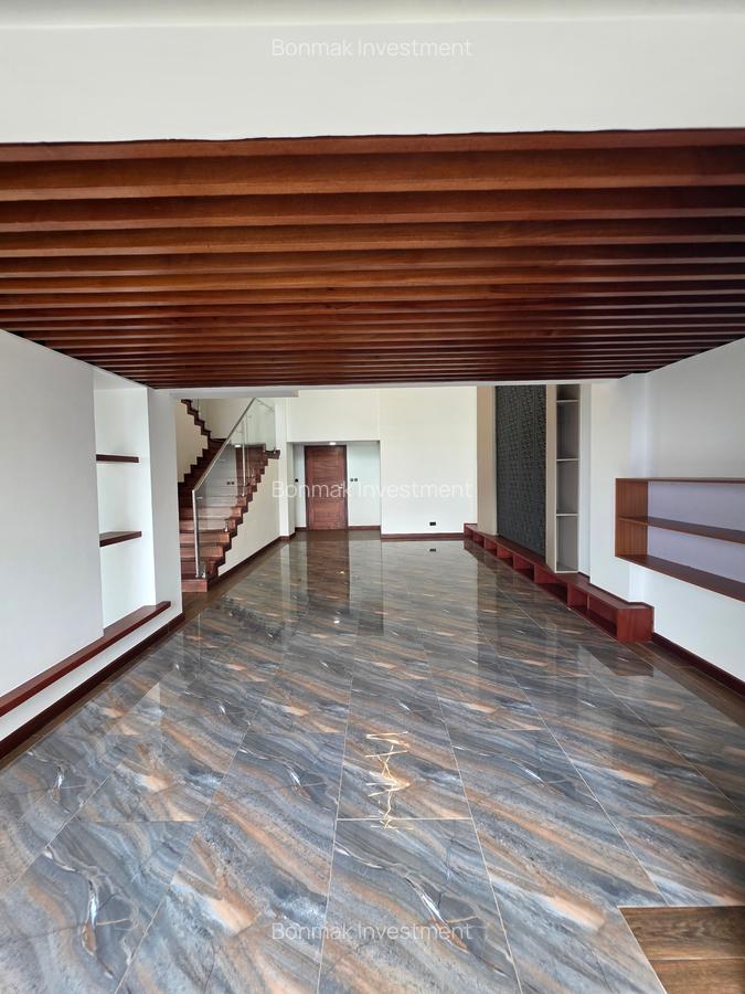4 Bed Apartment with En Suite at General Mathenge - 8