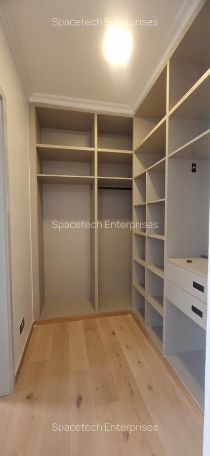 4 Bed Townhouse with En Suite in Karen - 5