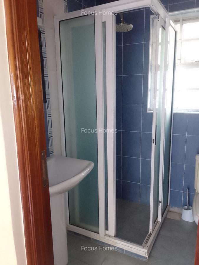 5 Bed Townhouse with En Suite in Lavington - 5