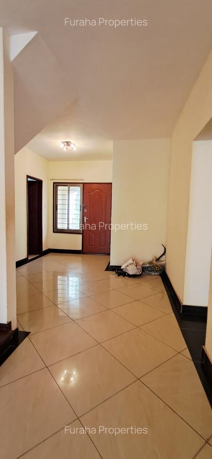 3 Bed Townhouse with En Suite at Nyali - 19