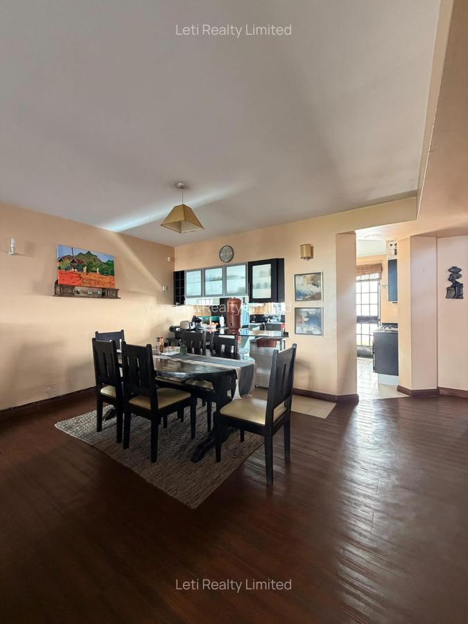 4 Bed Townhouse with En Suite in Lavington - 6