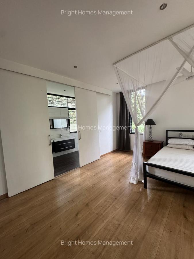 3 Bed Townhouse with En Suite in Muthaiga - 12