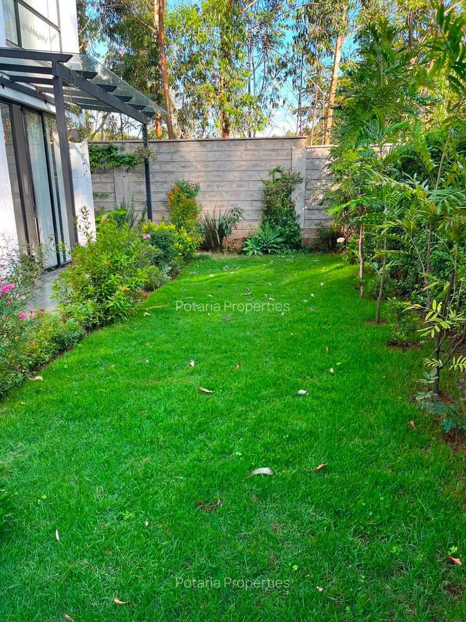 4 Bed Townhouse with En Suite in Kitisuru - 2