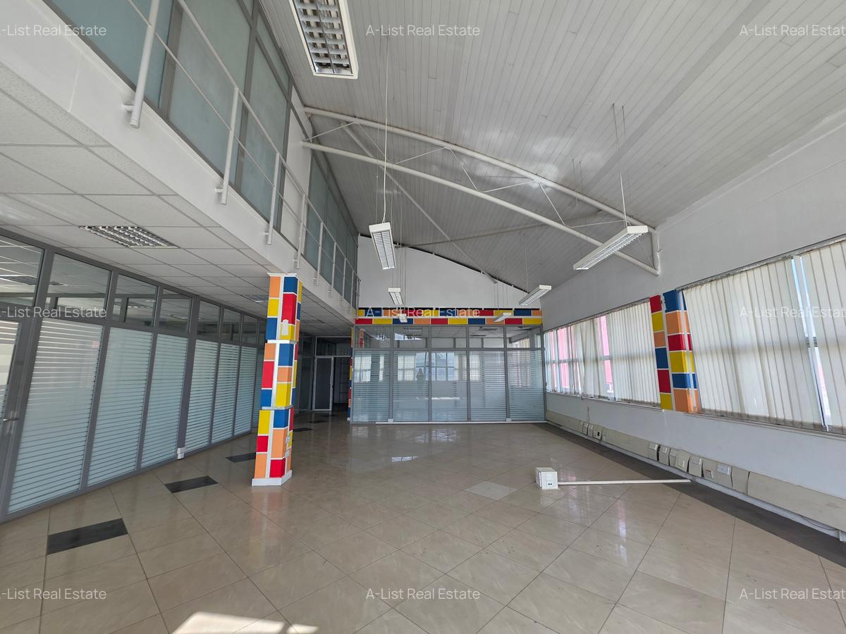 7,000 ft² Commercial Property with Service Charge Included at Lenana Road - 2