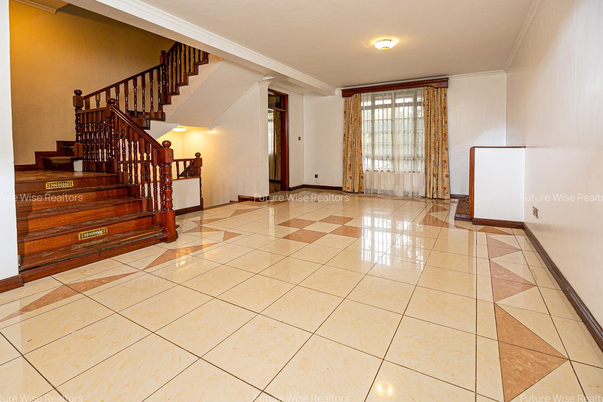 5 Bed Villa with En Suite in Karen - 14