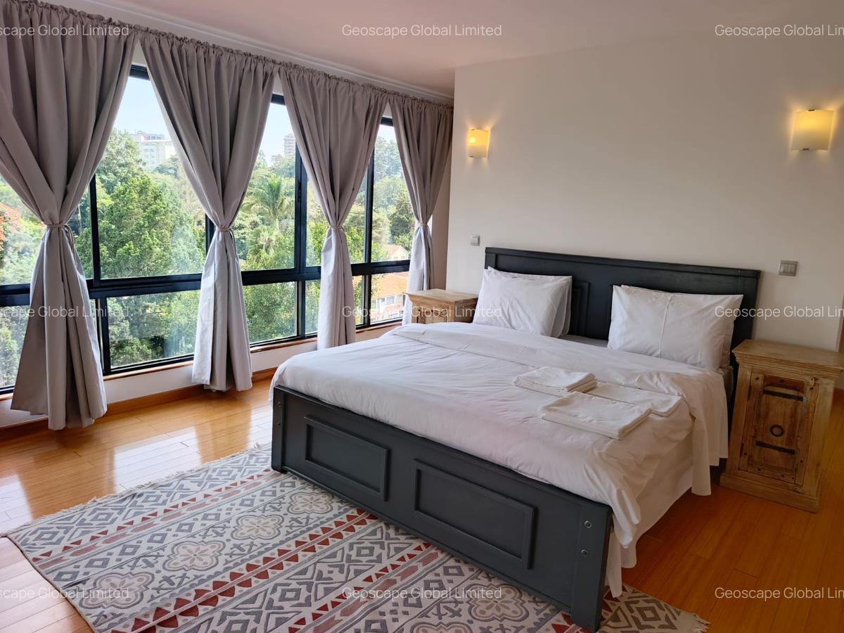 Serviced 3 Bed Apartment with En Suite in Brookside - 6