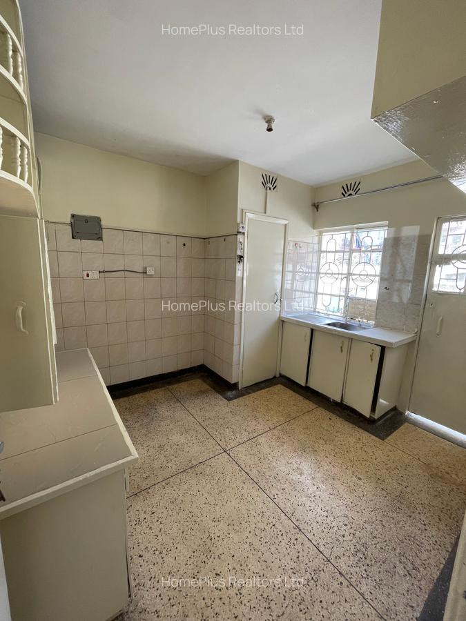 2 Bed Apartment with Parking at Chambers Road - 9